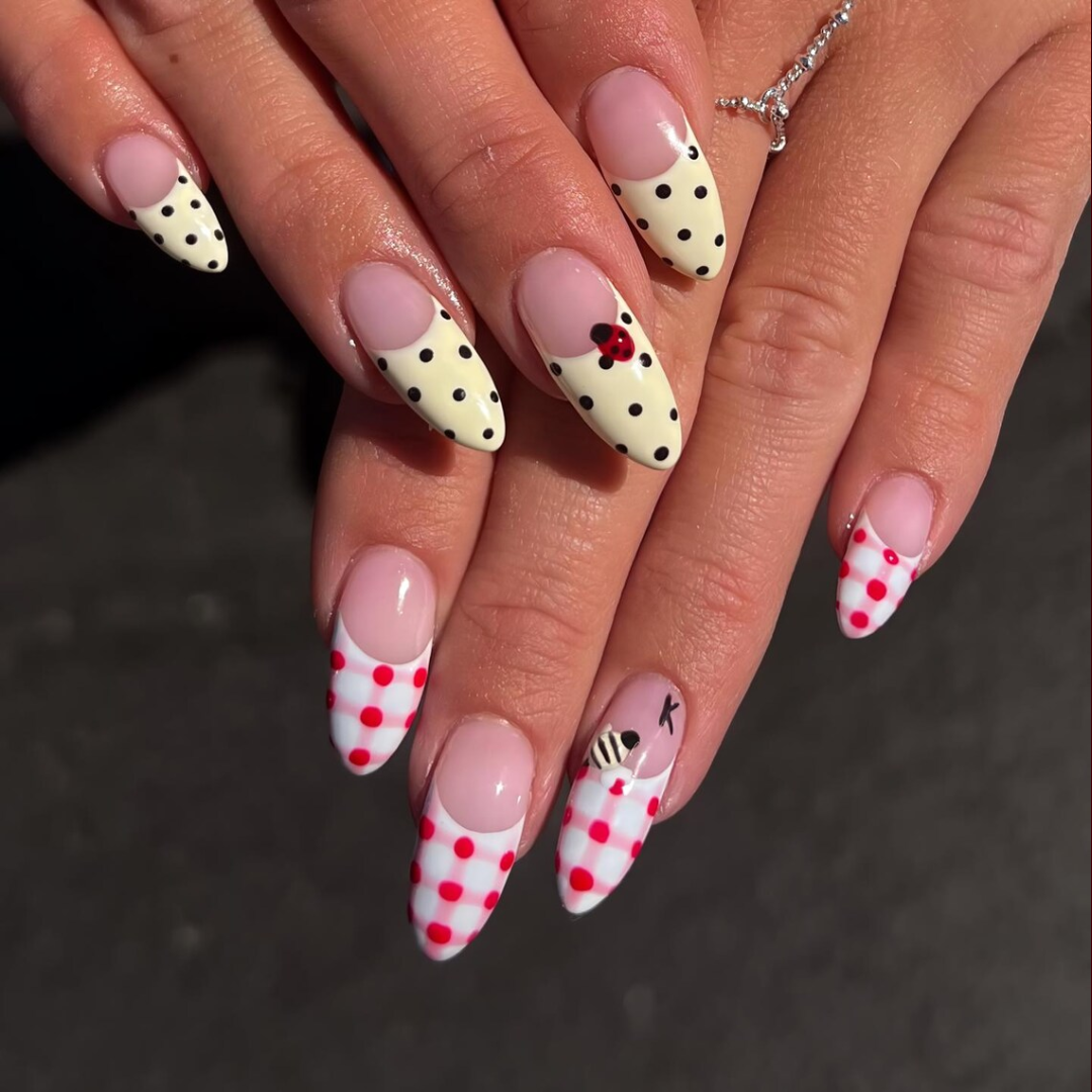 Polka Bloom