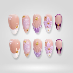 Golden Lily press-on nails