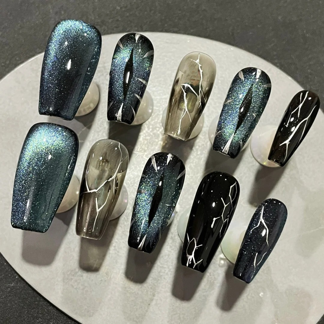 Lunar Eye