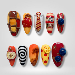 Golden Fox press-on nails
