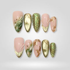 Dreamy Glow press-on nails