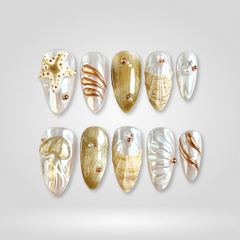Golden Shore press-on nails